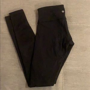 Black lululemon leggings